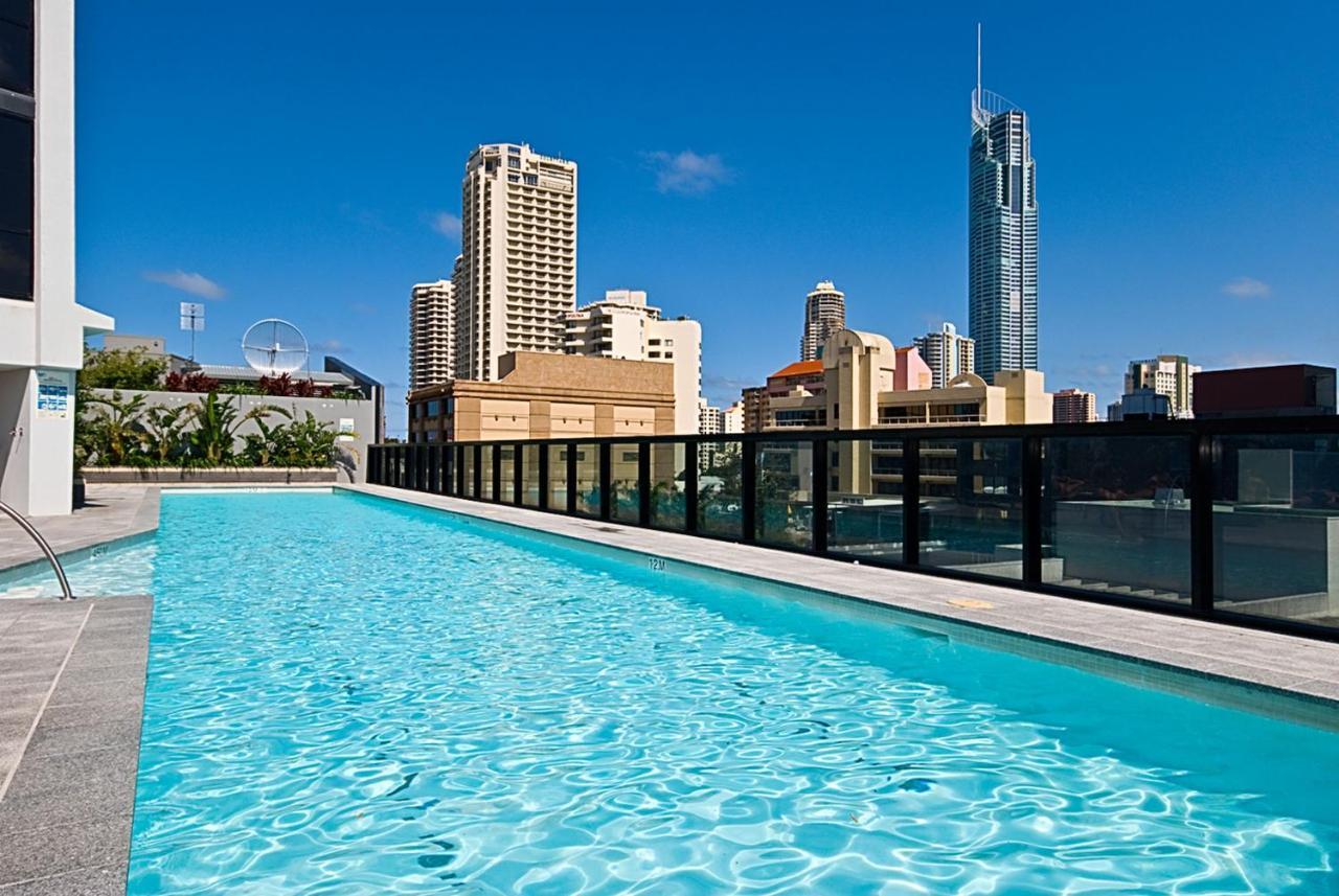 Circle On Cavill, 1 Bedroom Ocean Family Surfers Paradise Apartment Gold Coast