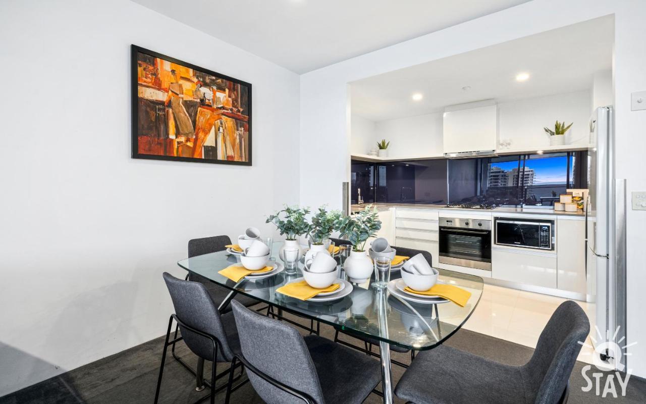 Circle On Cavill, 1 Bedroom Ocean Family Surfers Paradise Gold Coast