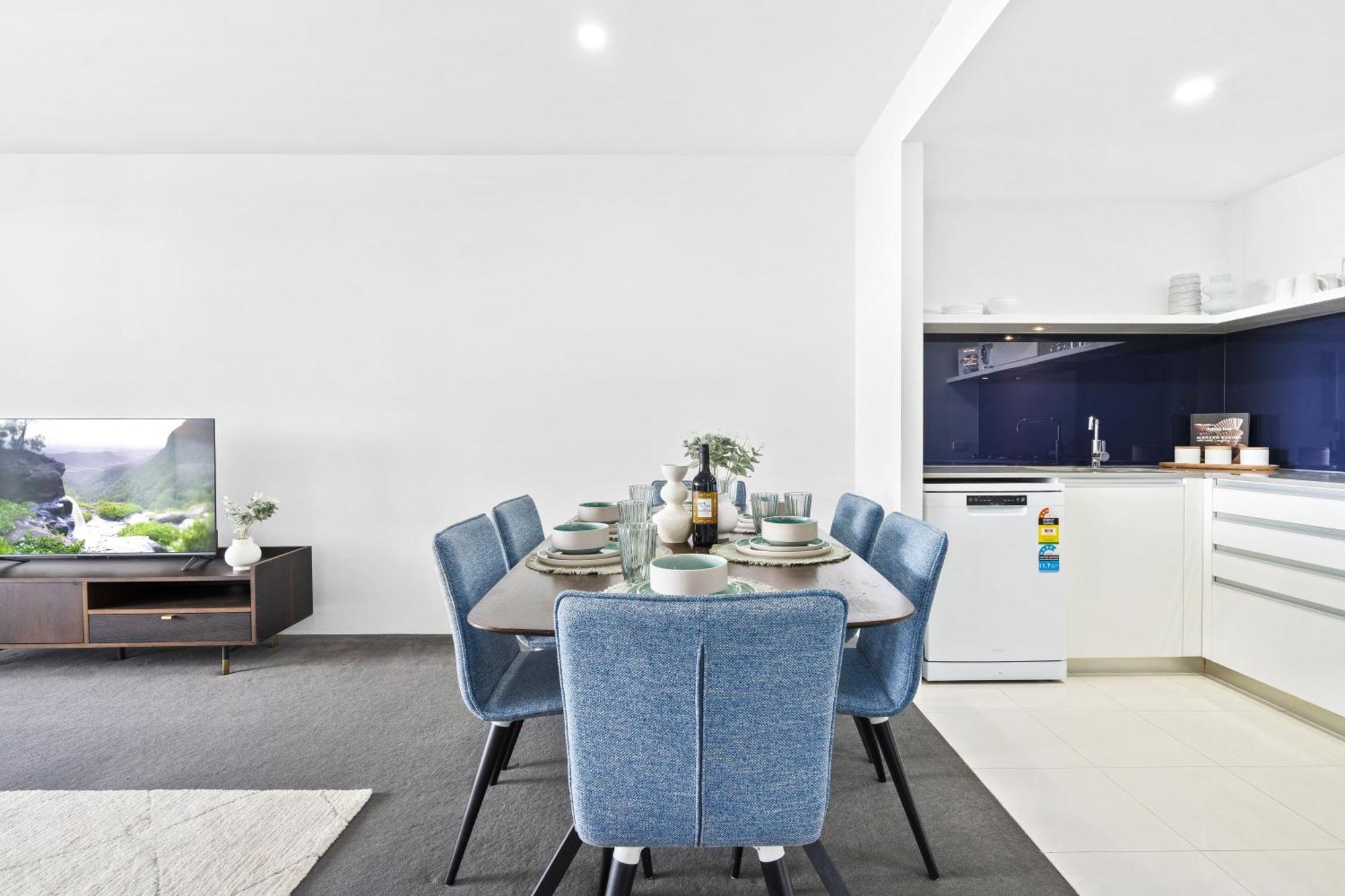Circle On Cavill, 1 Bedroom Ocean Family Surfers Paradise