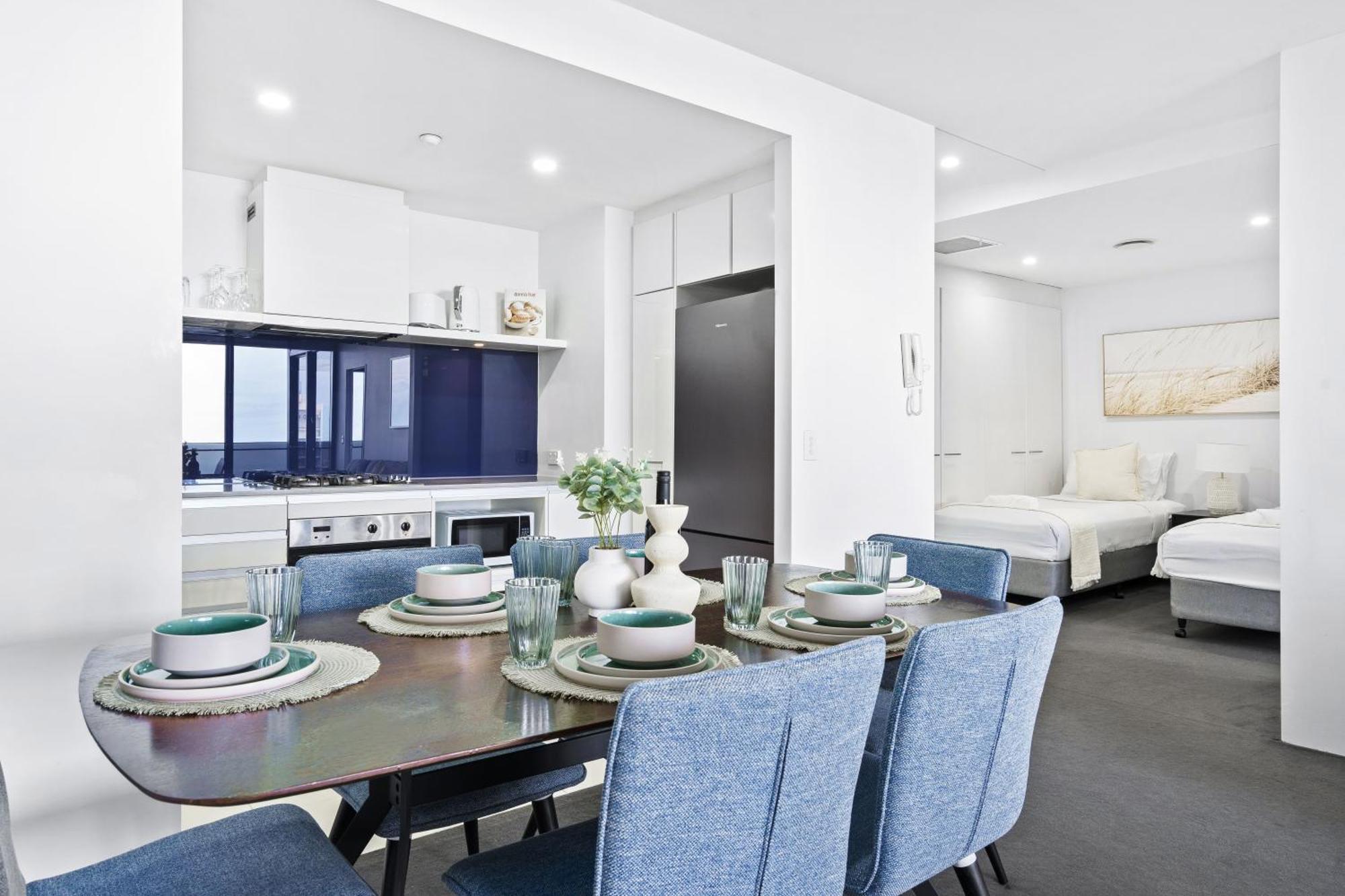 Apartment Circle On Cavill, 1 Bedroom Ocean Family Surfers Paradise *