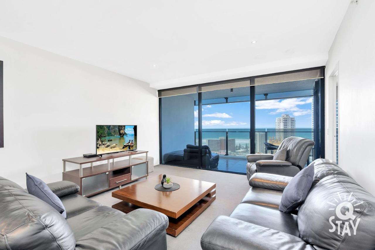 Circle On Cavill, 1 Bedroom Ocean Family Surfers Paradise Apartment Gold Coast